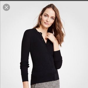 NWOT ANN TAYLOR BLACK RIBBED CARDIGAN